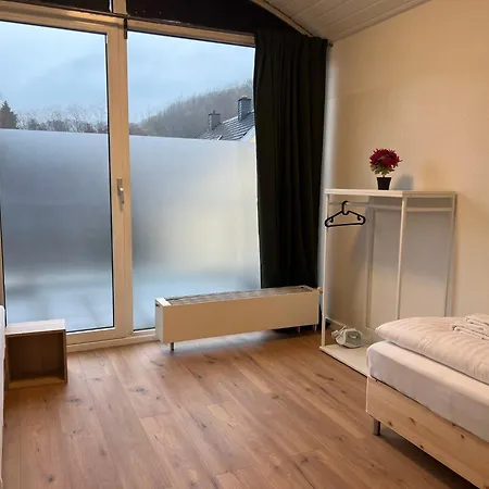 T&k - Comfortable 4 And 5 - 20min Fair Messe Cgn *