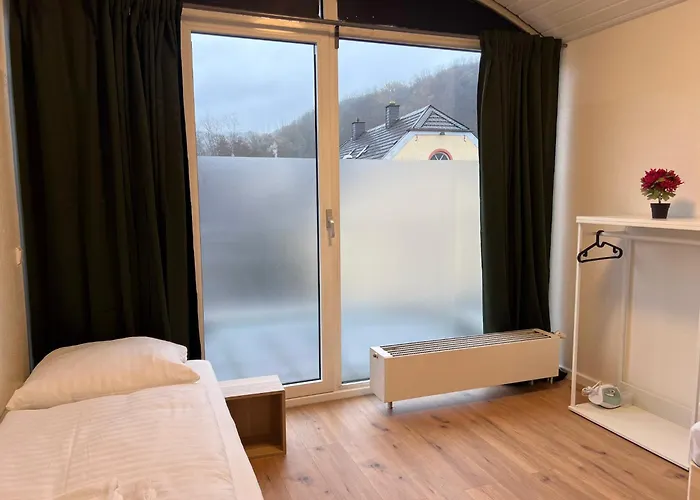 公寓 T&k - Comfortable 4 And 5 - 20min Fair Messe Cgn 奥弗拉特